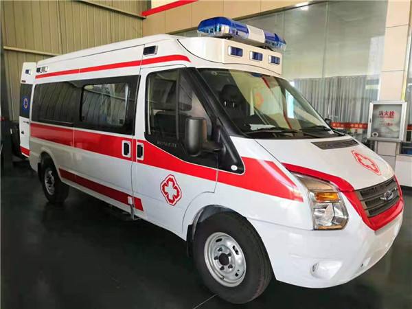 玛沁县福特V362救护车